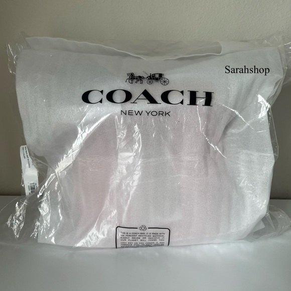 ✅Coach Rowan Bucket Bag In Signature Canvas With Charms - Picture 12 of 12